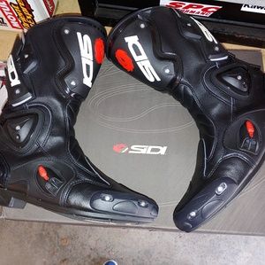 SIDI VERTIGO RIDING BOOTS